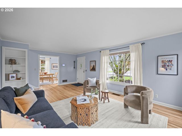 2944 Se 115TH Ave, Portland, OR 97266