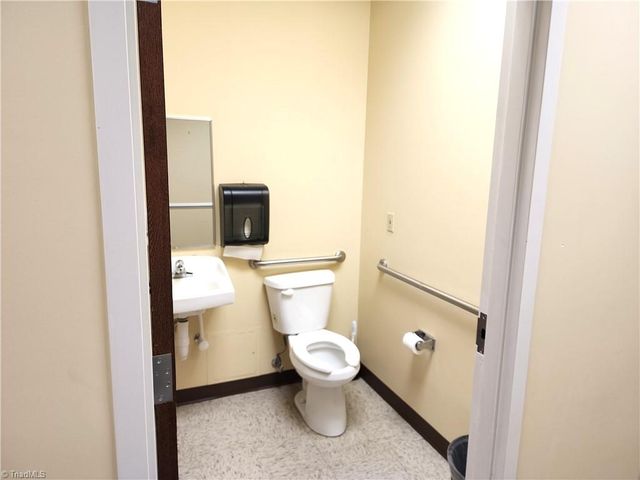 436 Hadley Street, Mount Airy, NC 27030