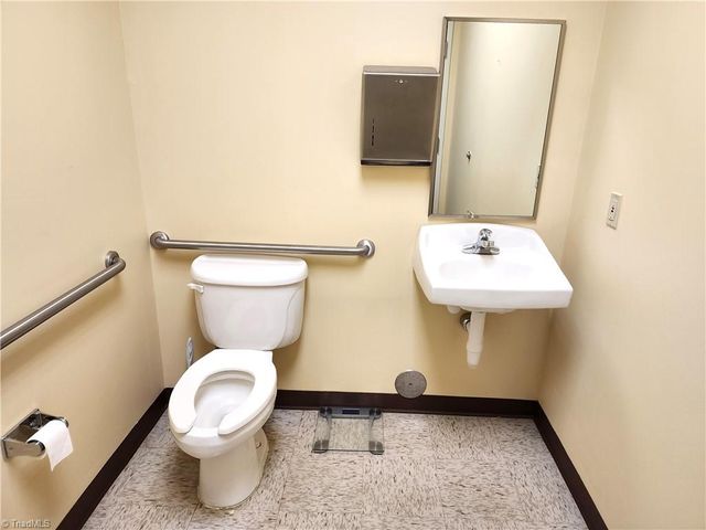 436 Hadley Street, Mount Airy, NC 27030
