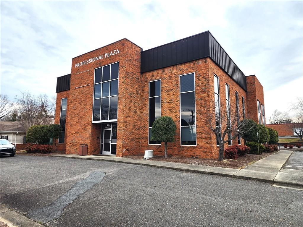 436 Hadley Street, Mount Airy, NC 27030