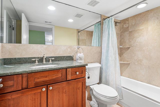 2080 E Hillsboro Boulevard 407, Deerfield Beach, FL 33441
