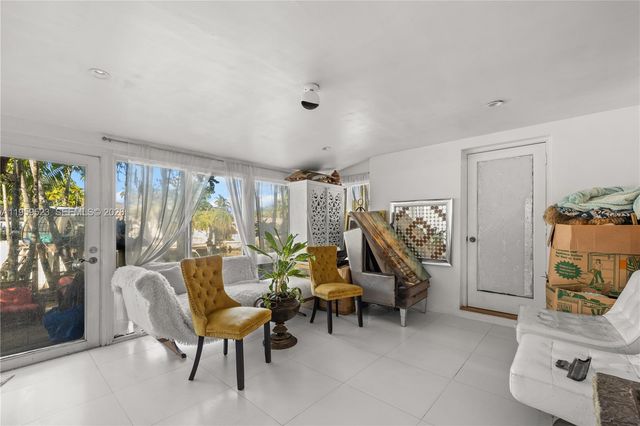 1051 NE 86th St, Miami, FL 33138