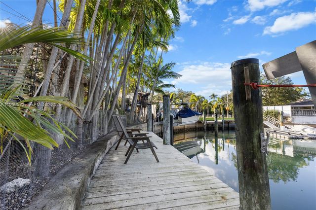 1051 NE 86th St, Miami, FL 33138