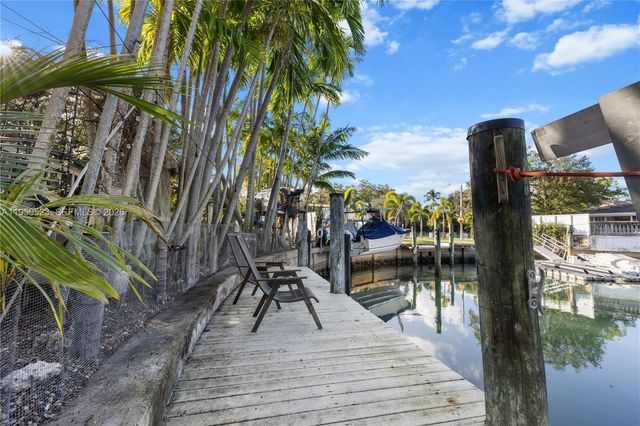 1051 NE 86th St, Miami, FL 33138