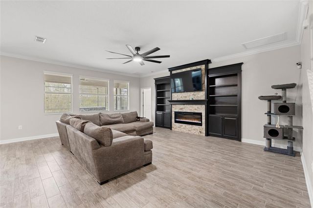 5870 ALENLON WAY, Mount Dora, FL 32757