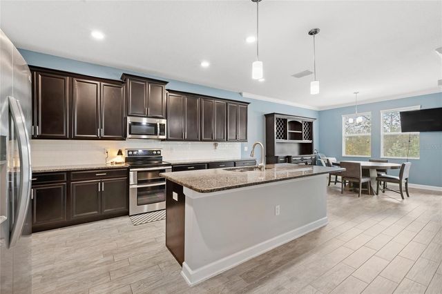 5870 ALENLON WAY, Mount Dora, FL 32757