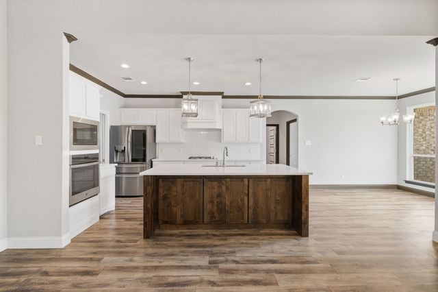 1045 Churchill Lane, Millsap, TX 76066