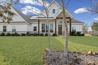 1045 Churchill Lane, Millsap, TX 76066