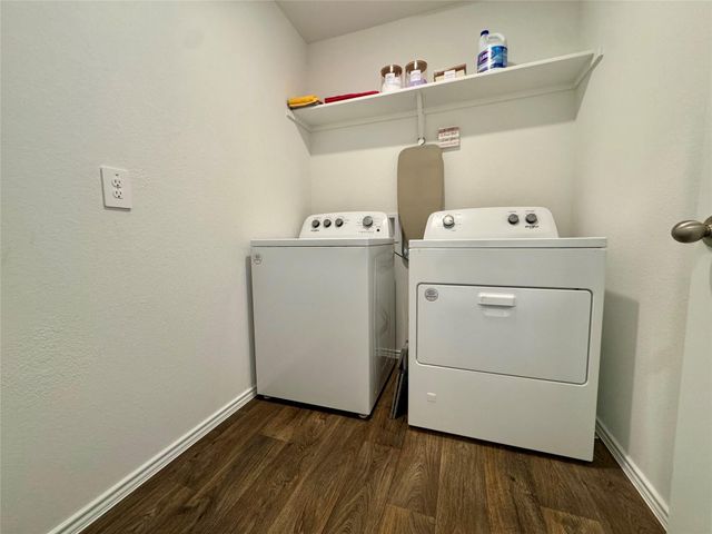 120 Gerasa DR, Uhland, TX 78640