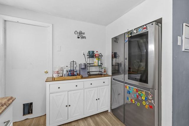 38 Liberty St, New Bedford, MA 02740