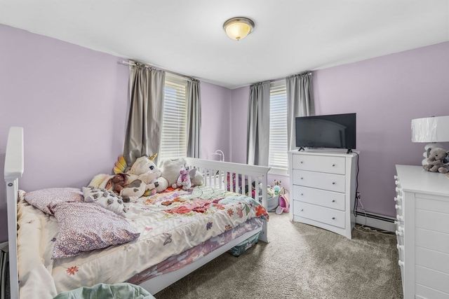 38 Liberty St, New Bedford, MA 02740