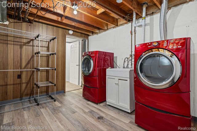 2671 Roundtree Drive Roundtree Drive 4, Troy, MI 48083