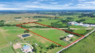 17725 Cochran Road, Hempstead, TX 77445