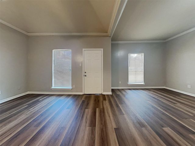 6737 Tournament Drive, Houston, TX 77069