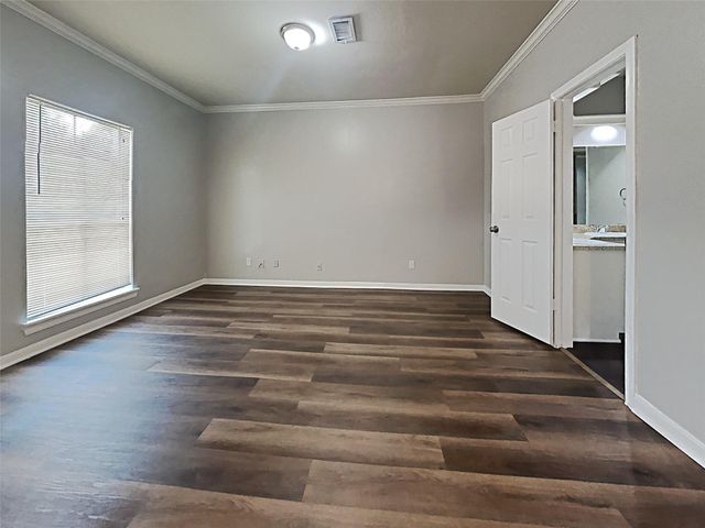 6737 Tournament Drive, Houston, TX 77069
