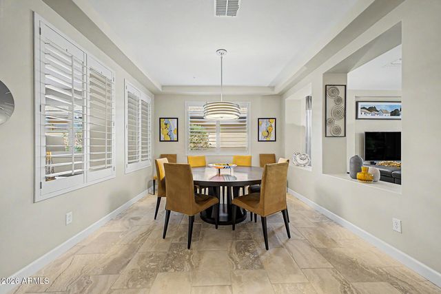 13175 W LONE TREE Trail, Peoria, AZ 85383