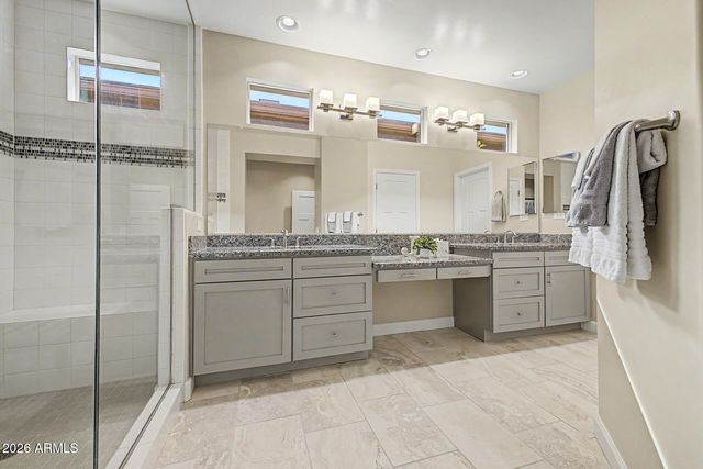 13175 W LONE TREE Trail, Peoria, AZ 85383