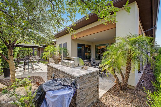 13175 W LONE TREE Trail, Peoria, AZ 85383