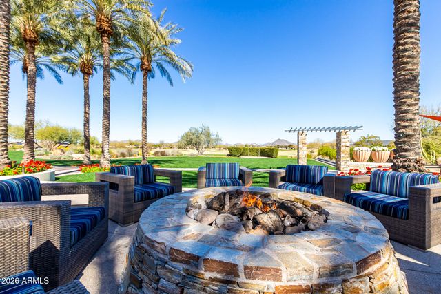 13175 W LONE TREE Trail, Peoria, AZ 85383