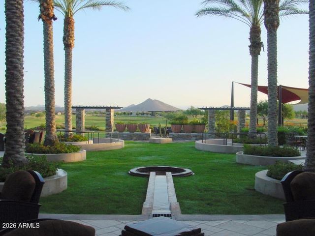 13175 W LONE TREE Trail, Peoria, AZ 85383