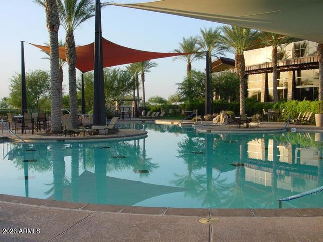 13175 W LONE TREE Trail, Peoria, AZ 85383