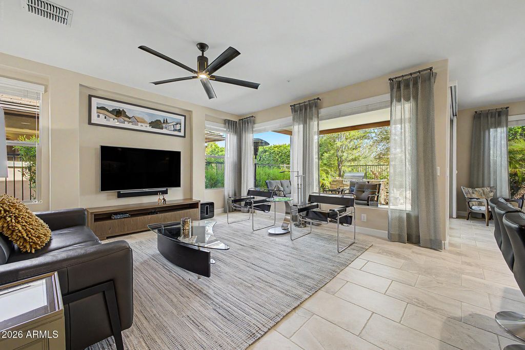 13175 W LONE TREE Trail, Peoria, AZ 85383 — photo 2