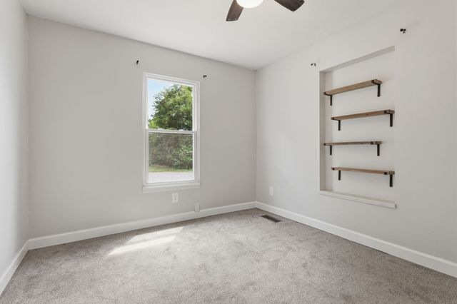 1142 Miller Rd, Lewisburg, TN 37091