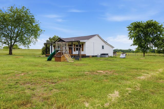 1142 Miller Rd, Lewisburg, TN 37091