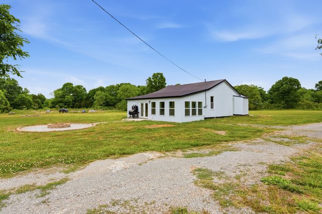 1142 Miller Rd, Lewisburg, TN 37091