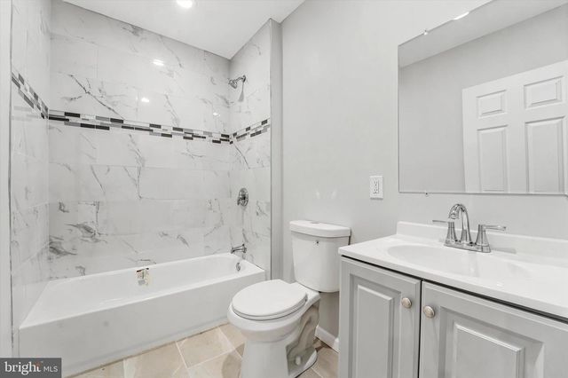 1131 PARKER ST, Chester, PA 19013