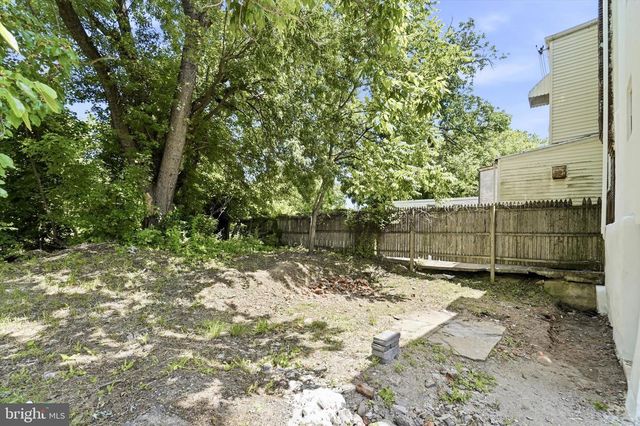 1131 PARKER ST, Chester, PA 19013