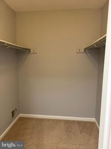 12859 VALLEYWOOD DR, Woodbridge, VA 22192