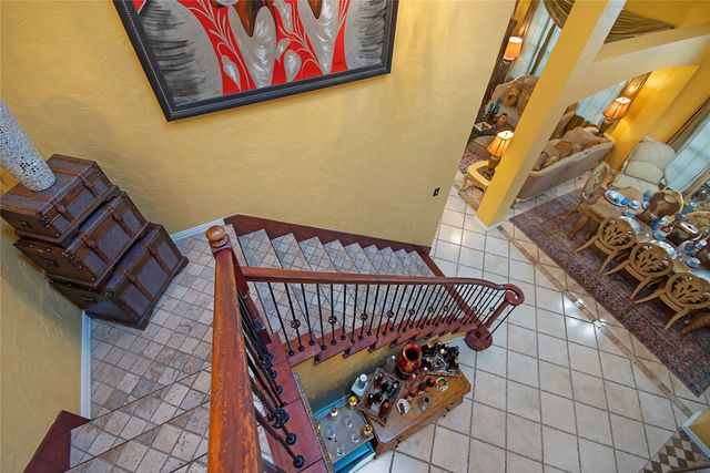 663 E Sandra Lane, Grand Prairie, TX 75052