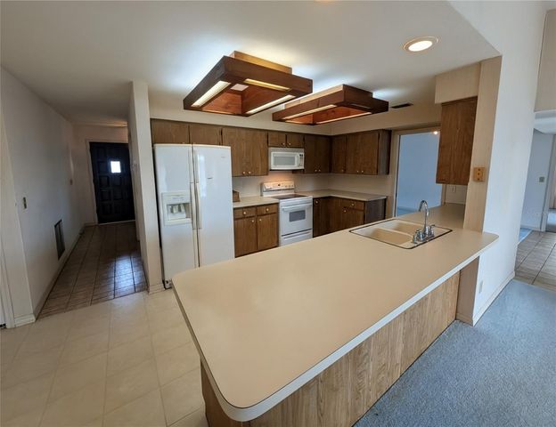 7006 120TH STREET, Seminole, FL 33772