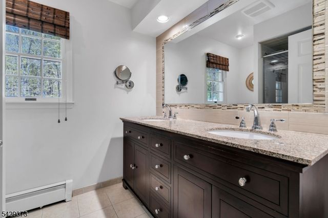 89 Catswamp Rd, Allamuchy Twp., NJ 07840