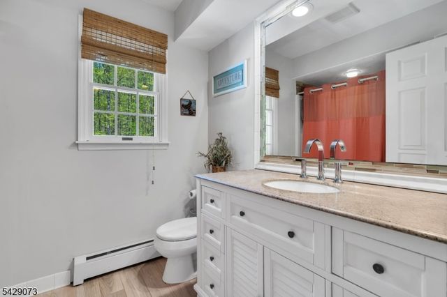 89 Catswamp Rd, Allamuchy Twp., NJ 07840