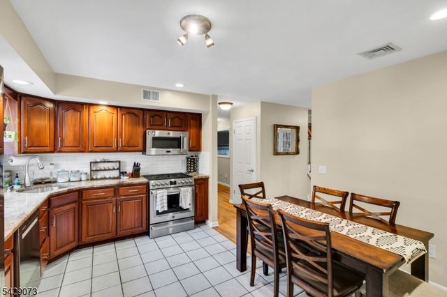 89 Catswamp Rd, Allamuchy Twp., NJ 07840