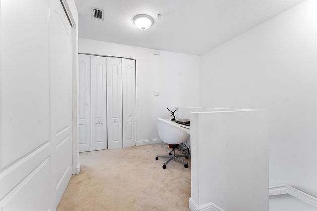 638 NW 38th Circle, Boca Raton, FL 33431
