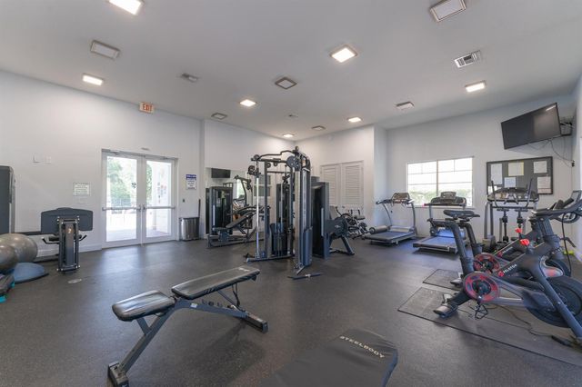 638 NW 38th Circle, Boca Raton, FL 33431