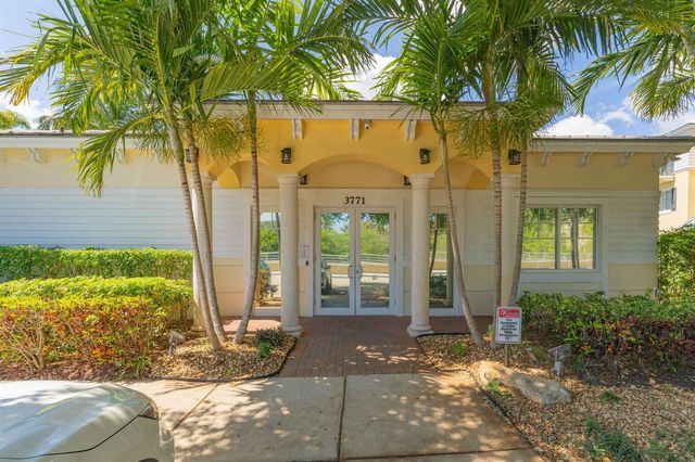 638 NW 38th Circle, Boca Raton, FL 33431
