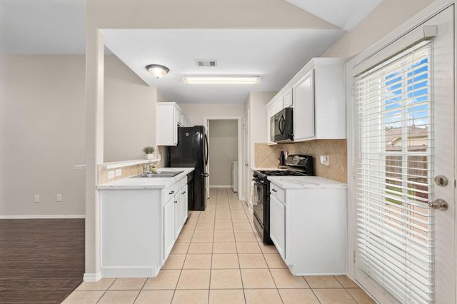 6011 Minard Drive, Katy, TX 77449