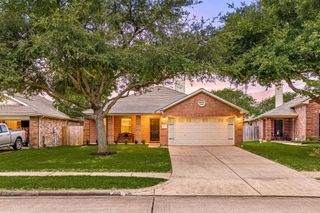 6011 Minard Drive, Katy, TX 77449