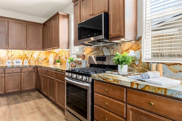 5121 Ridgevine Way, Fair Oaks, CA 95628