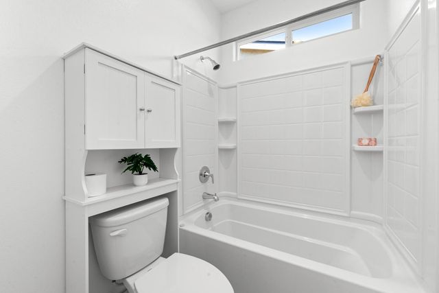 5121 Ridgevine Way, Fair Oaks, CA 95628