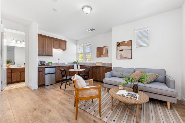 5121 Ridgevine Way, Fair Oaks, CA 95628