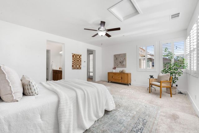 5121 Ridgevine Way, Fair Oaks, CA 95628