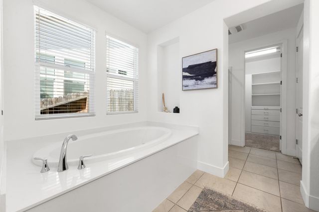 5121 Ridgevine Way, Fair Oaks, CA 95628