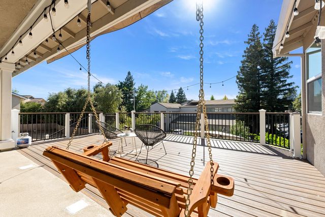 5121 Ridgevine Way, Fair Oaks, CA 95628