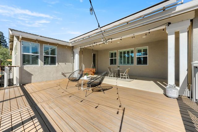 5121 Ridgevine Way, Fair Oaks, CA 95628