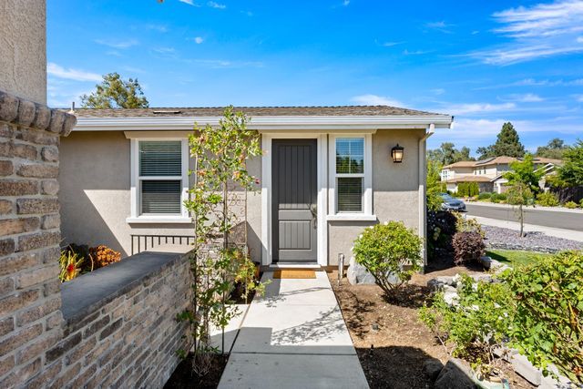 5121 Ridgevine Way, Fair Oaks, CA 95628